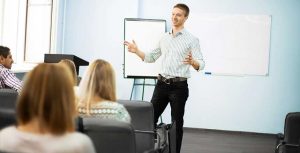 Manager et animer une équipe : la pratique du management ramenée à ses principes de base. Qui suis-je ? qui sont les autres? Comment interagir avec les autres ?